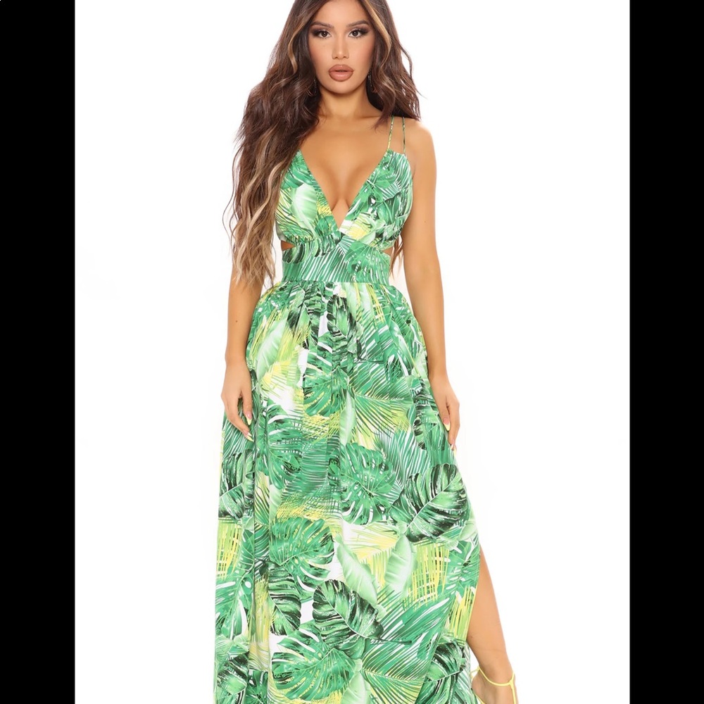 Perfect vacation or date night summer maxi, NWT